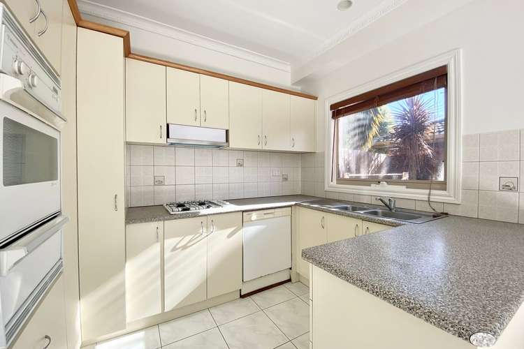 Main view of Homely townhouse listing, 5/19 Newman Avenue, Carnegie VIC 3163