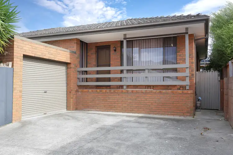 34 Glenice Avenue