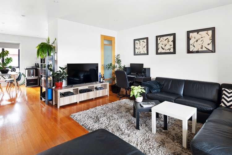 Third view of Homely townhouse listing, 2/2 Davies Street, Brunswick VIC 3056