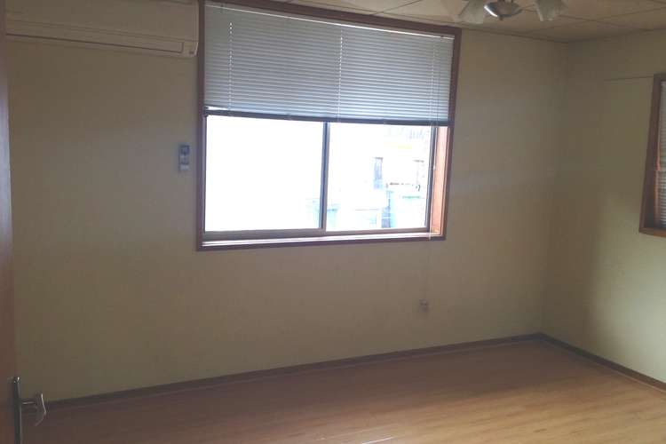 Third view of Homely apartment listing, 2/636 High Street, Preston VIC 3072