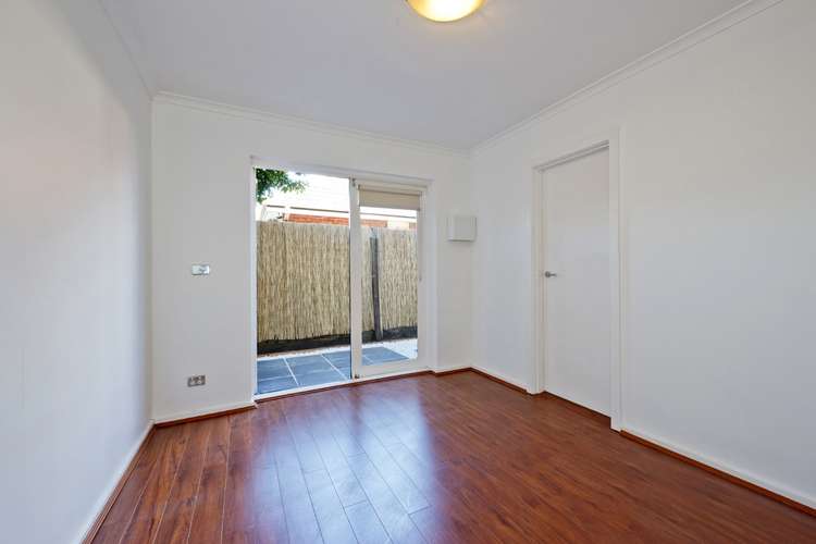 Fourth view of Homely apartment listing, 3/305 Station Street, Fairfield VIC 3078