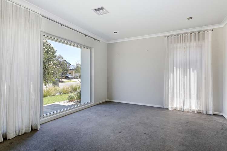 Second view of Homely house listing, 14 Billeroy Way, Werribee VIC 3030