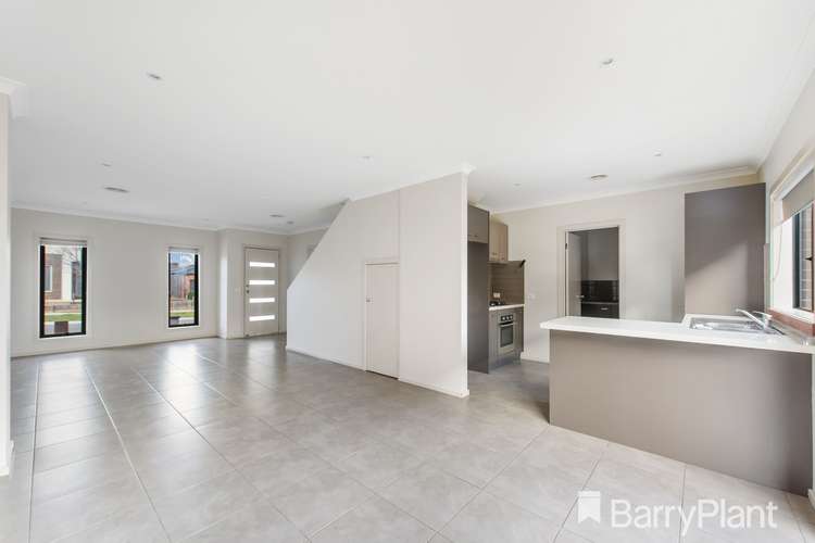 Third view of Homely house listing, 7 Tamlyn Avenue, Tarneit VIC 3029