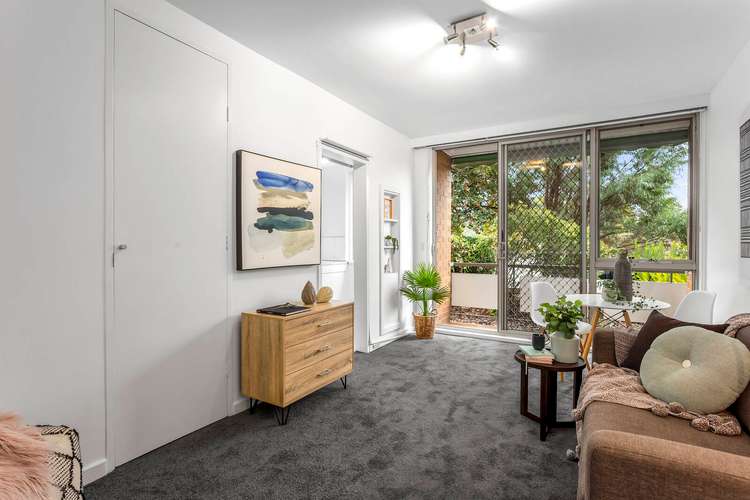 Main view of Homely apartment listing, 2/37 Hoddle Street, Elsternwick VIC 3185