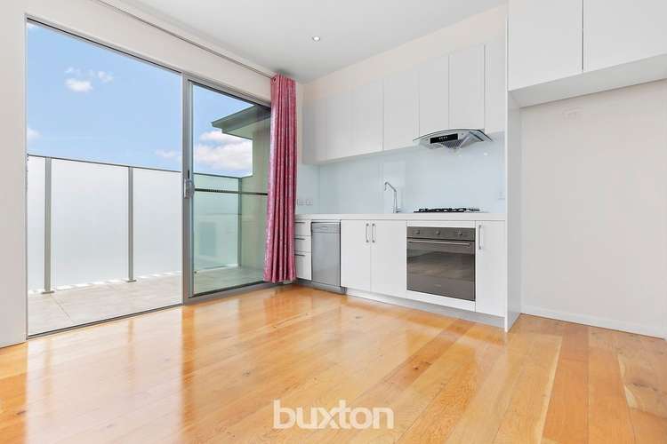 Second view of Homely townhouse listing, 5/4 Hamilton Street, Bentleigh VIC 3204
