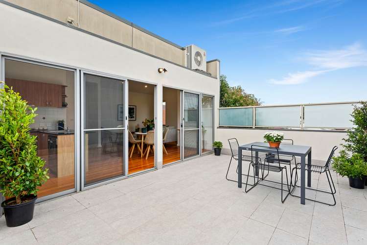 Second view of Homely townhouse listing, 2/2 Windsor Street, Pascoe Vale VIC 3044