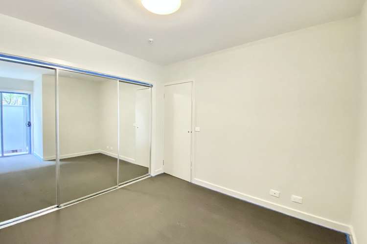 Fourth view of Homely apartment listing, 6/21 Lillimur Road, Ormond VIC 3204