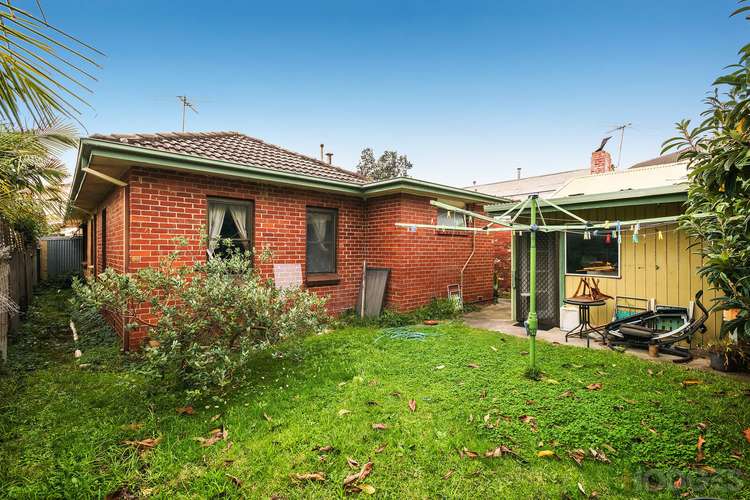 Fifth view of Homely house listing, 10 Ti Tree Grove, Parkdale VIC 3195