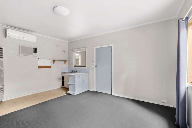 Fifth view of Homely house listing, 1/9 Box Road, Briar Hill VIC 3088