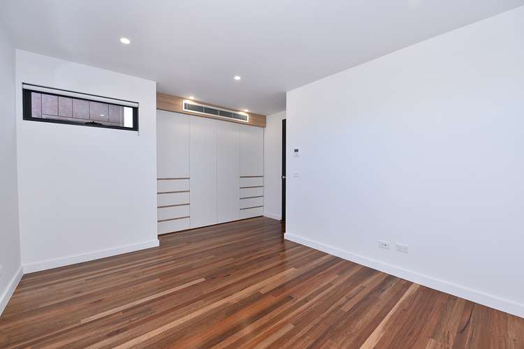 Third view of Homely townhouse listing, 4/35 Afton Street, Aberfeldie VIC 3040