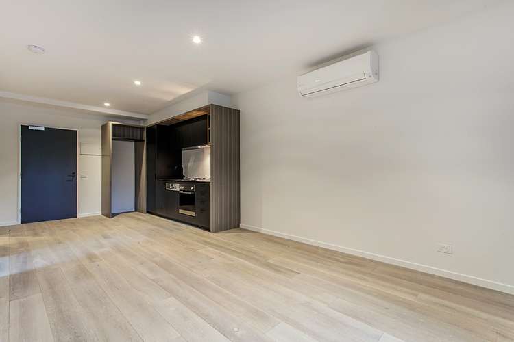 Second view of Homely apartment listing, G01N5/950 Swanston Street, Carlton VIC 3053