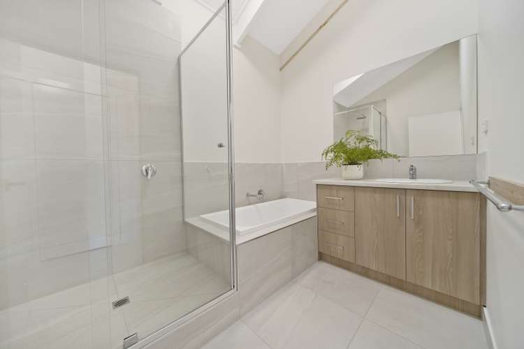 Third view of Homely unit listing, 2/46 Urquhart Street, Woodend VIC 3442