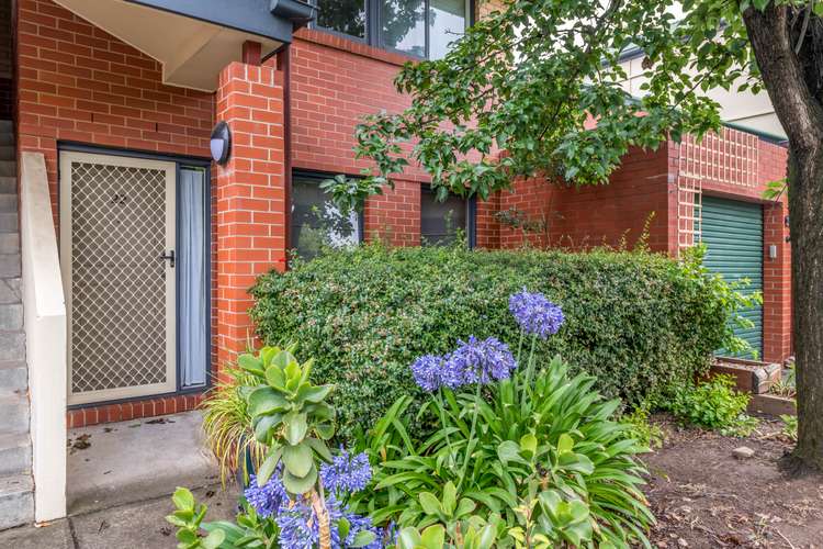 Main view of Homely apartment listing, 22/8-10 Martin Street, Thornbury VIC 3071