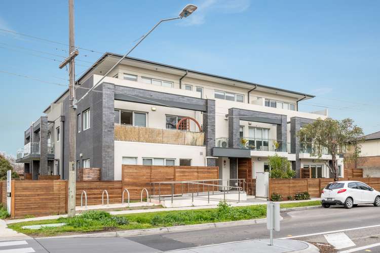 Main view of Homely apartment listing, 204/164 Clarendon Street, Thornbury VIC 3071
