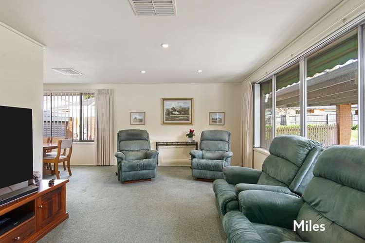 Second view of Homely house listing, 7 Janet Court, Yallambie VIC 3085