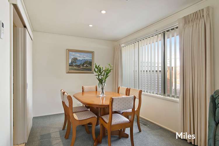 Fifth view of Homely house listing, 7 Janet Court, Yallambie VIC 3085