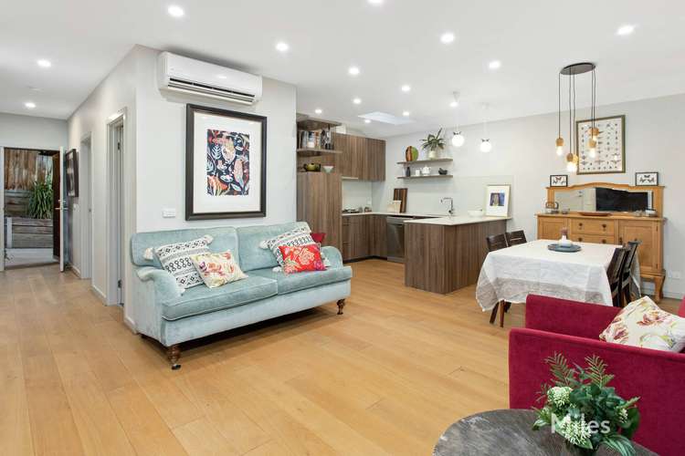Second view of Homely townhouse listing, 4/14 Jolliffe Crescent, Rosanna VIC 3084