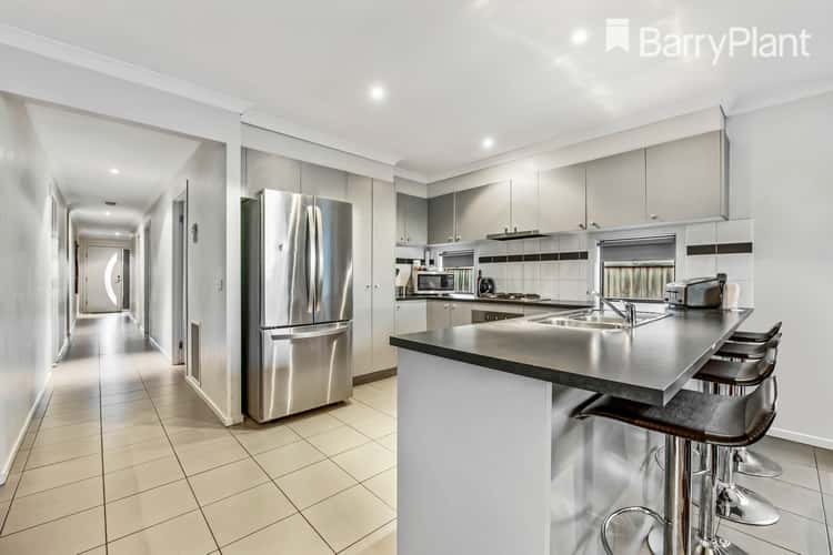 Second view of Homely house listing, 19 Giselle Grove, Tarneit VIC 3029