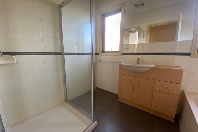 Fifth view of Homely unit listing, 2/24 Down Street, Reservoir VIC 3073