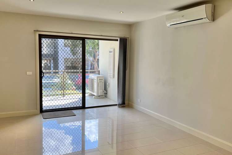 Fifth view of Homely apartment listing, 1/4 Browns Avenue, Ringwood VIC 3134