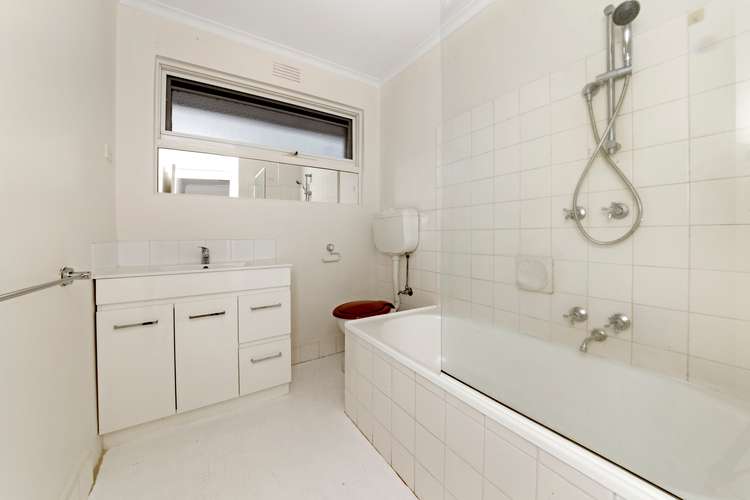 Fourth view of Homely apartment listing, 5/20 Anzac Street, Carnegie VIC 3163