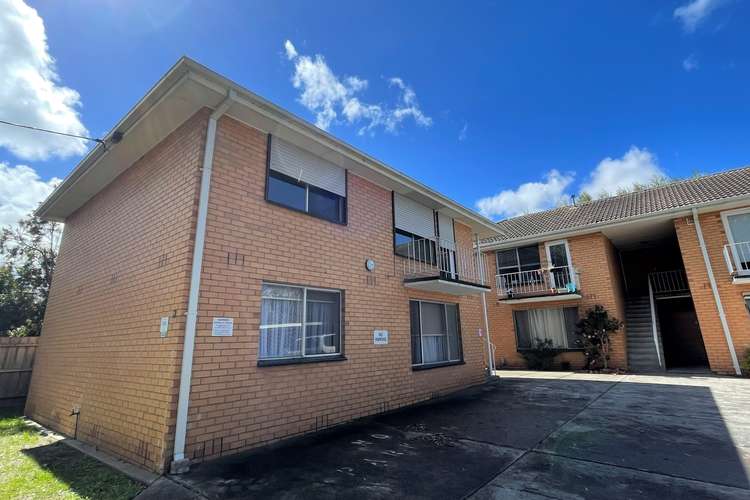 Second view of Homely apartment listing, 4/2 Paddington Road, Hughesdale VIC 3166