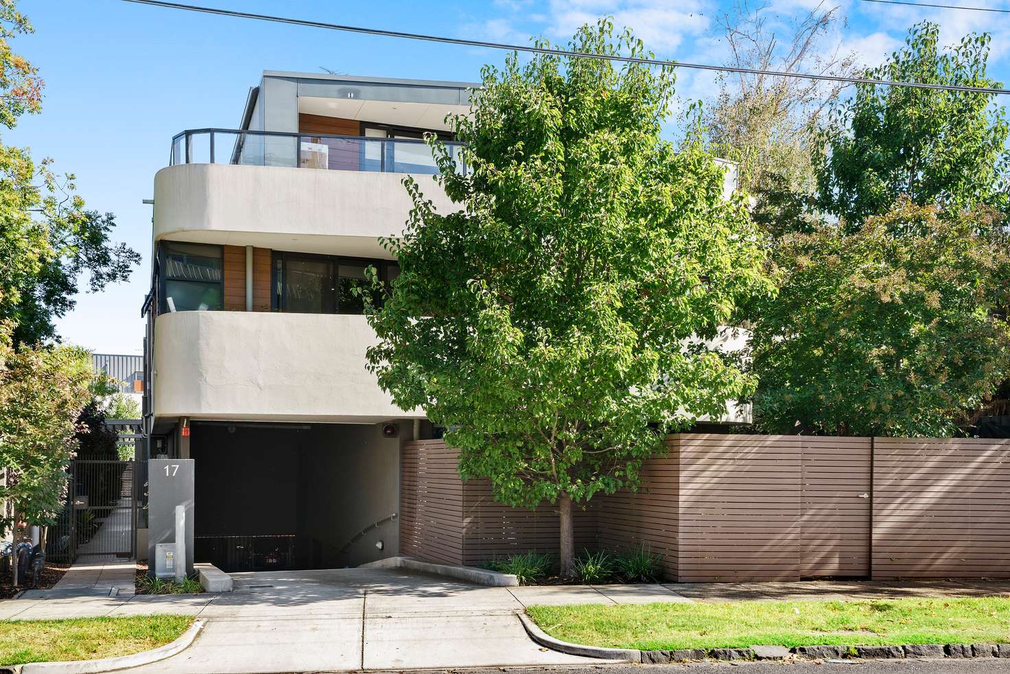 Main view of Homely unit listing, 204/17 Railway Parade, Murrumbeena VIC 3163