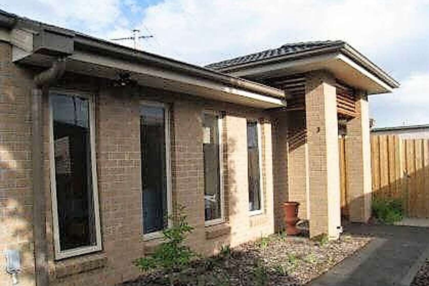 Main view of Homely unit listing, 3/10 Woods Avenue, Mordialloc VIC 3195