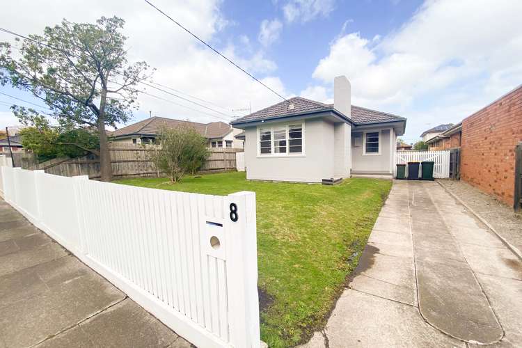 Main view of Homely house listing, 8 Ford Avenue, Oakleigh VIC 3166