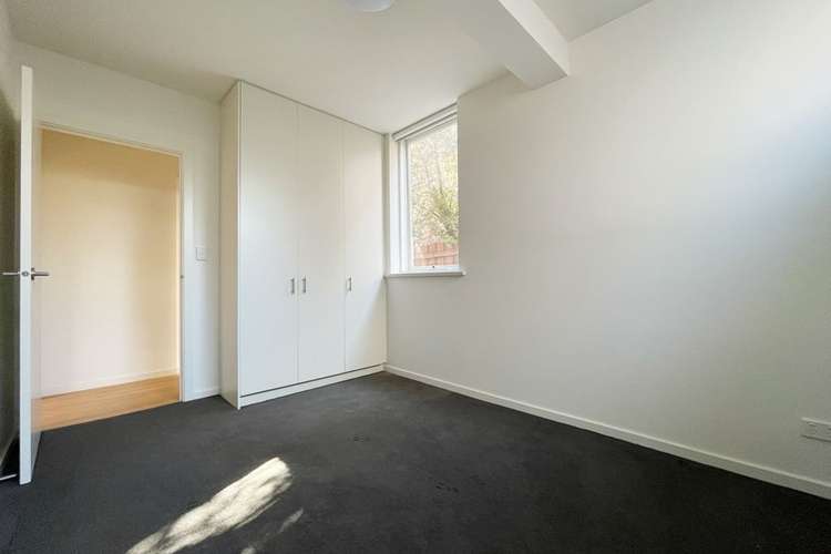 Fifth view of Homely apartment listing, 6/3 Norwood Road, Caulfield North VIC 3161