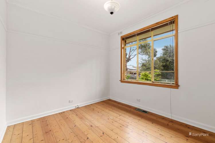Fourth view of Homely house listing, 10 Byron Court, Heidelberg Heights VIC 3081