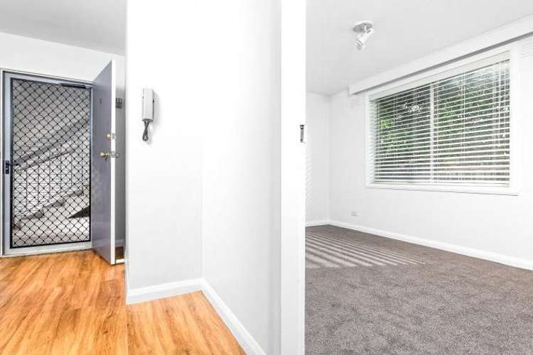 Second view of Homely apartment listing, 5/86 Collins Street, Thornbury VIC 3071