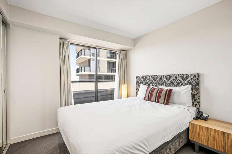 Fifth view of Homely apartment listing, 1132/572 St Kilda Road, Melbourne VIC 3000