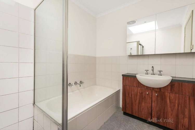 Fifth view of Homely unit listing, 4/7 Golf Links Avenue, Oakleigh VIC 3166