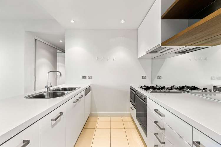 Fourth view of Homely apartment listing, 2304/1 Freshwater Place, Southbank VIC 3006