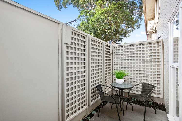 Fourth view of Homely apartment listing, 2/1 Kitmont Street, Murrumbeena VIC 3163