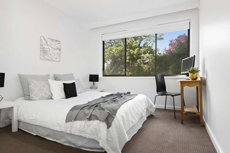 Second view of Homely apartment listing, 4/30 Robb Street, Reservoir VIC 3073
