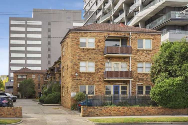 Main view of Homely studio listing, 11/75 Queens Road, Melbourne VIC 3004