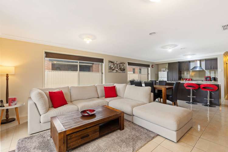 Second view of Homely house listing, 5 Carbine Drive, Alfredton VIC 3350