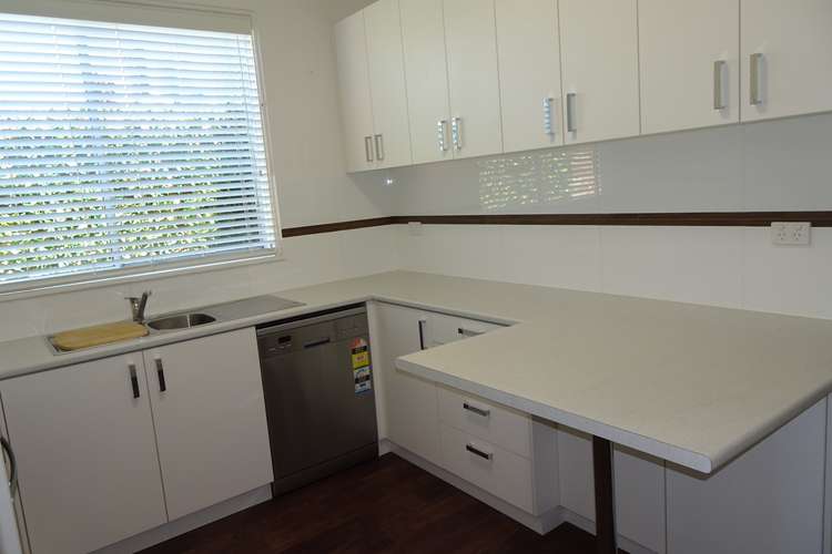 Third view of Homely apartment listing, 2/121 Victoria Avenue, Albert Park VIC 3206