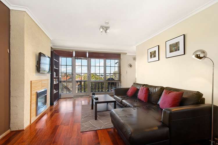 Second view of Homely apartment listing, 20/41 Nepean Highway, Elsternwick VIC 3185