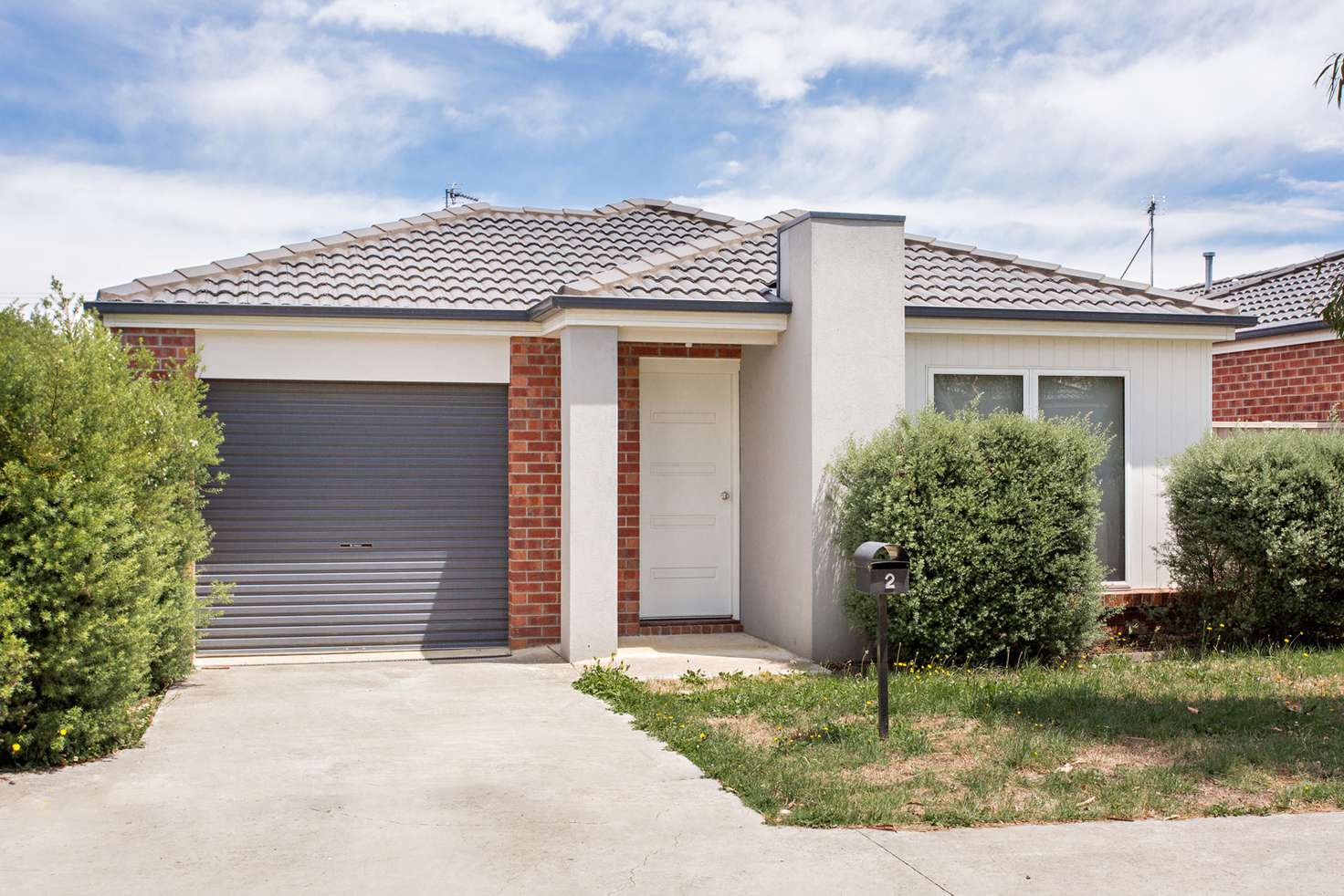 Main view of Homely unit listing, 2/9 Burnett Street, Sebastopol VIC 3356