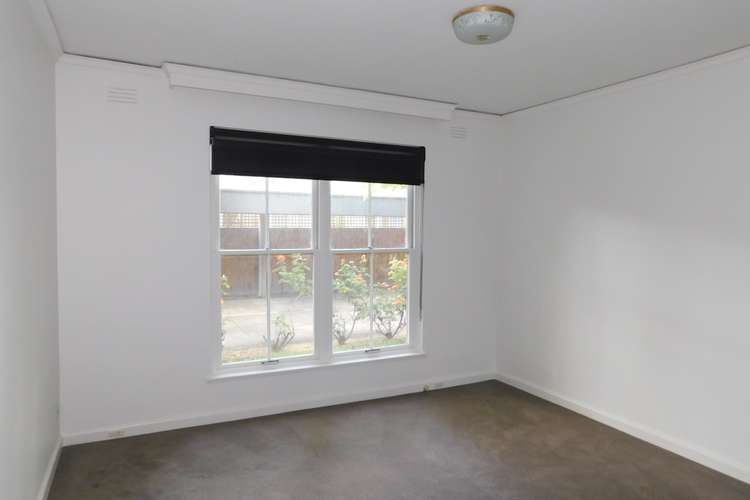 Fifth view of Homely apartment listing, 3/8 Elphin Street, Ivanhoe VIC 3079