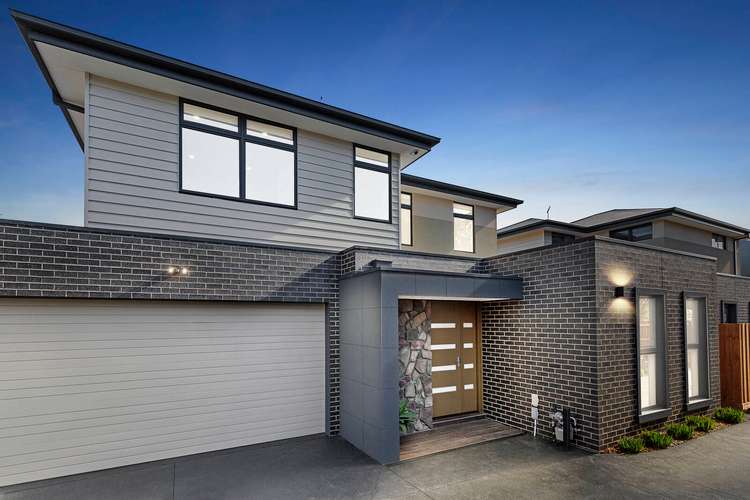 Main view of Homely townhouse listing, 2/10 Murra Court, Ashwood VIC 3147
