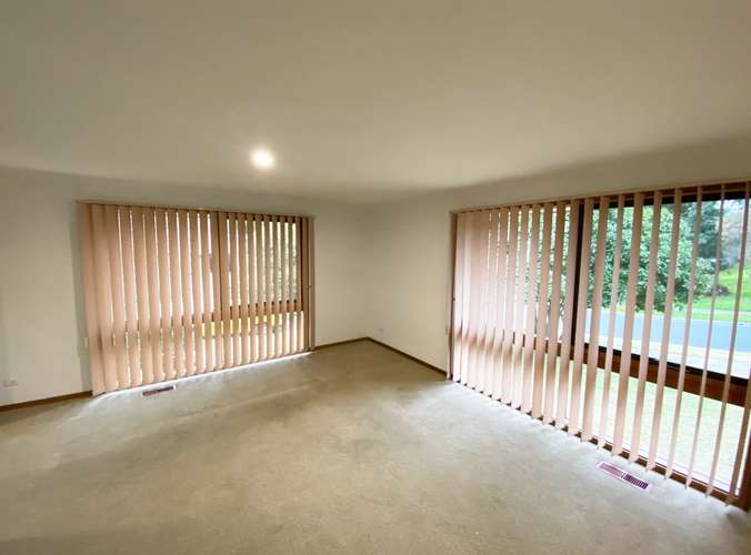 Third view of Homely house listing, 2 The Glade, Viewbank VIC 3084