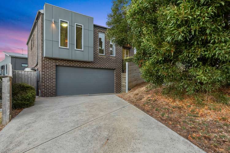 20 Henry Avenue, Mount Clear VIC 3350