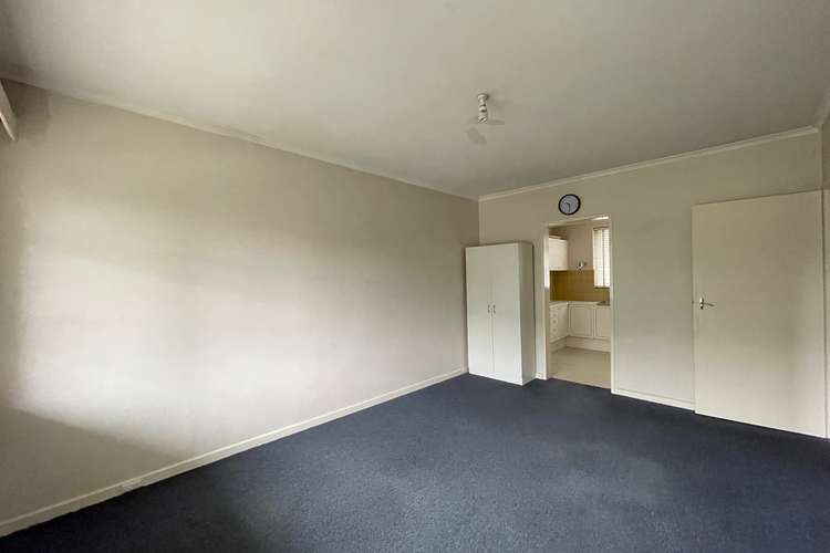 Main view of Homely apartment listing, 11/24 Lillimur Road, Ormond VIC 3204