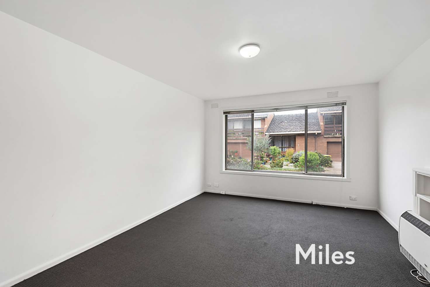 Main view of Homely unit listing, 4/60 Yarralea Street, Alphington VIC 3078