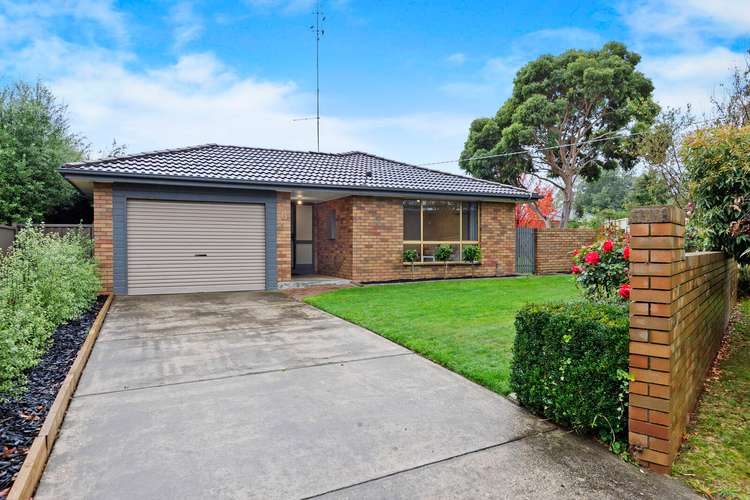 Main view of Homely house listing, 3 Samann Court, Mount Clear VIC 3350