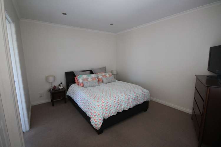 Fifth view of Homely townhouse listing, 2/25 Gregory Grove, Preston VIC 3072